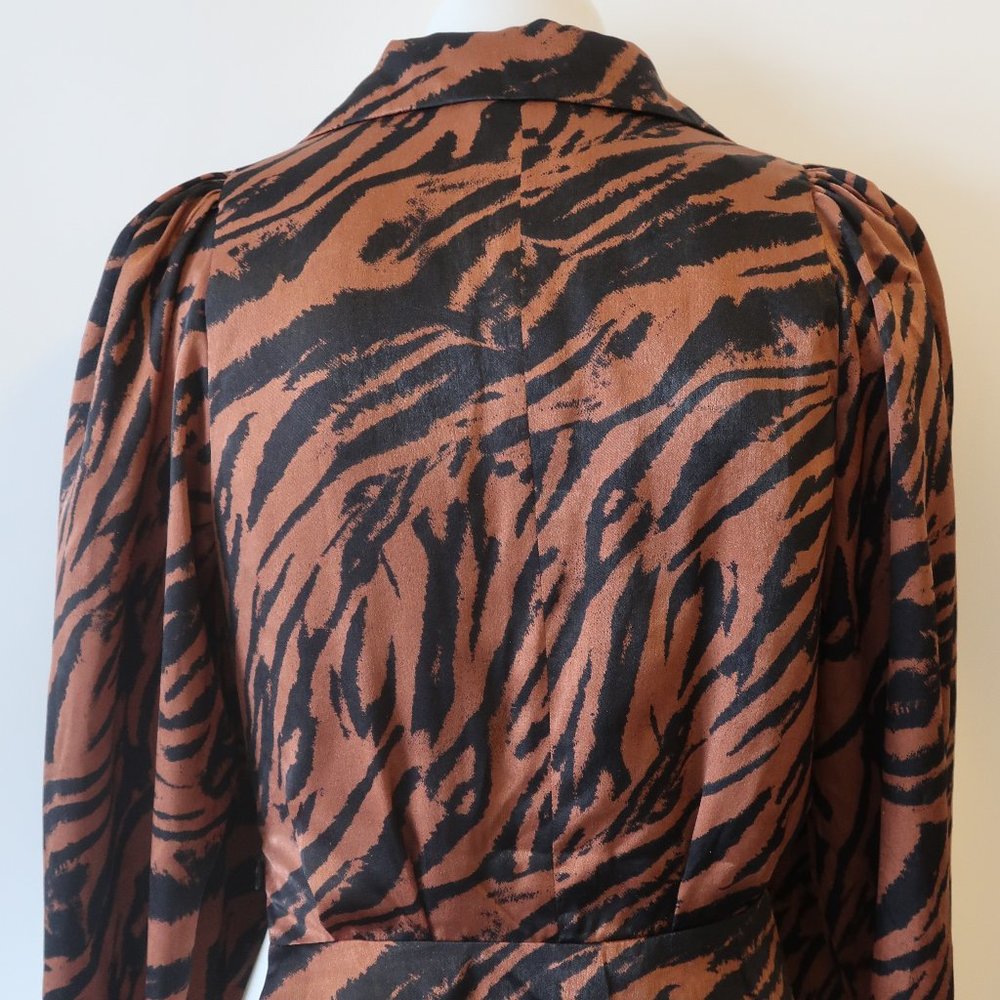 Ronny Kobo Collection Brown and Black Blouse - Picture 10 of 16